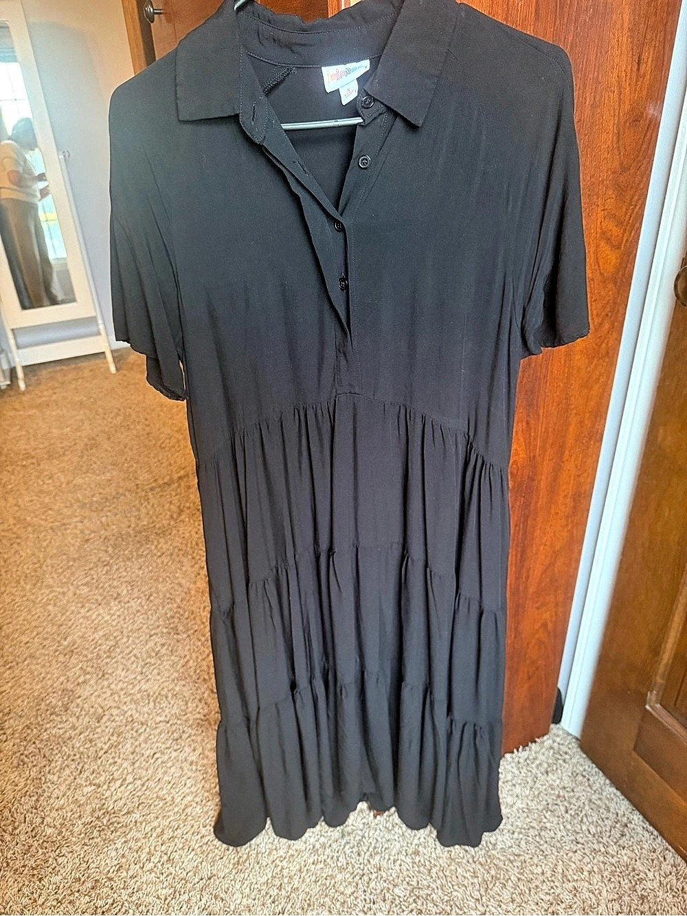 Lularoe Stacie Shirt Dress Maxi in Black Size Small